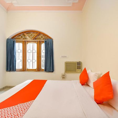 Hotel O Kusum Lodge Pandu Exteriér fotografie