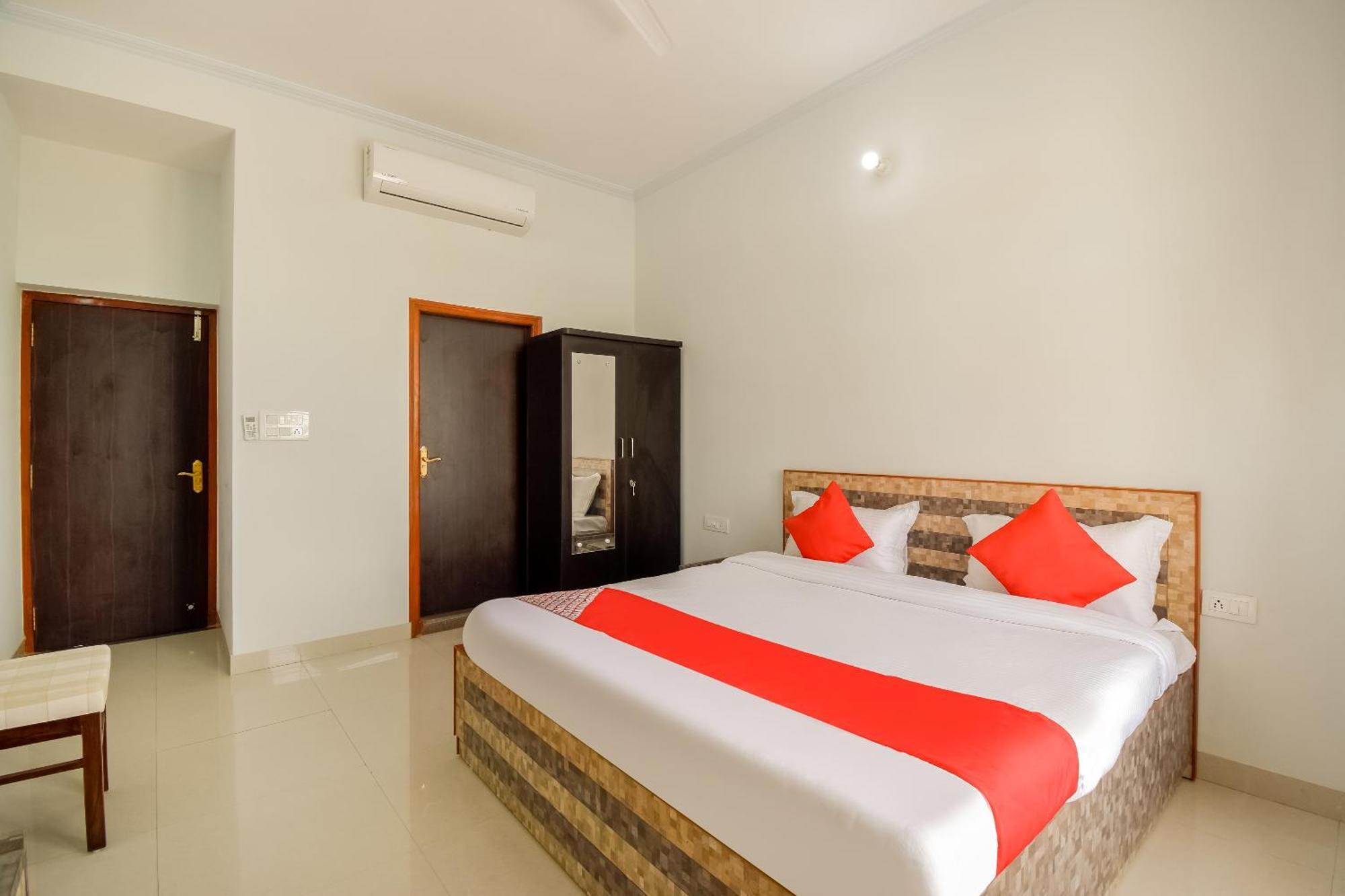 Hotel O Kusum Lodge Pandu Exteriér fotografie